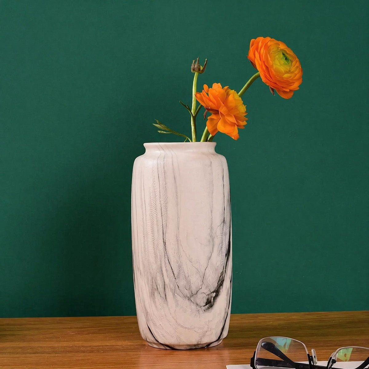Vases & Centerpieces