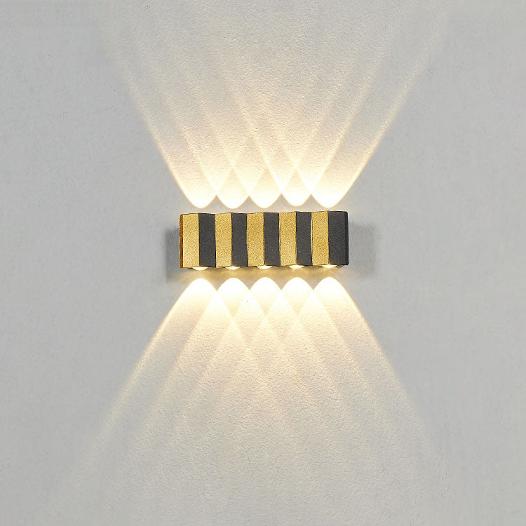 Modern Light Luxury Gold Aluminum Outdoor Waterproof Terrace LED Wall Light Lamp