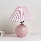 Nordic minimalist 1-light table lamp made of ceramic with folds