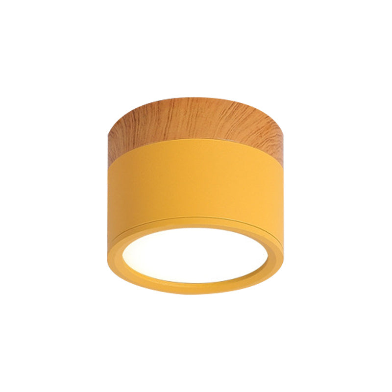 Modern Macaron Ceiling Lamp – Compact Metal/Wood Ceiling Light for Kitchen and Bar in Yellow, Madigas and Madigasack