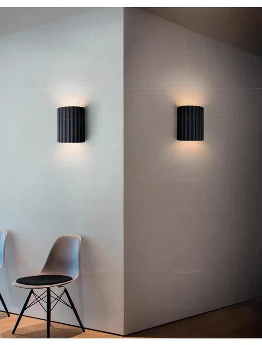 Modern Resin Wall Lights: Artistic Lighting for Your Home Madigas