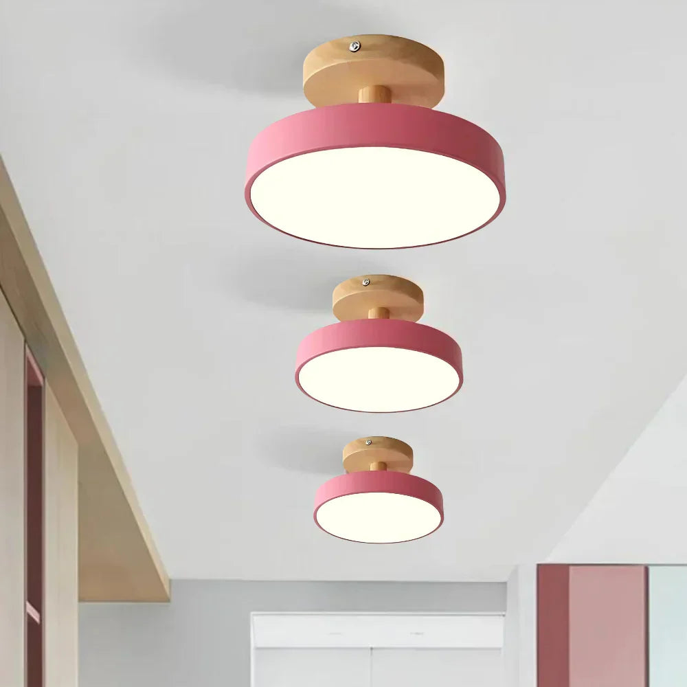 Compact modern LED ceiling lamp