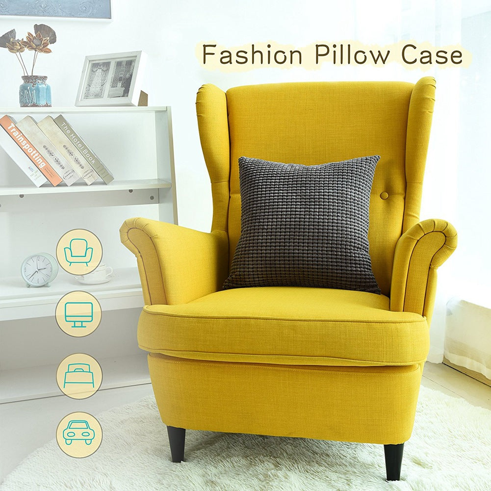 decorative cushion with 3D surface Madigas