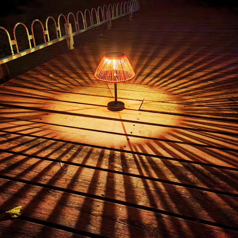 Traditional farmhouse waterproof solar-powered rechargeable weaving gum rattan iron conical LED outdoor table lamp for garden