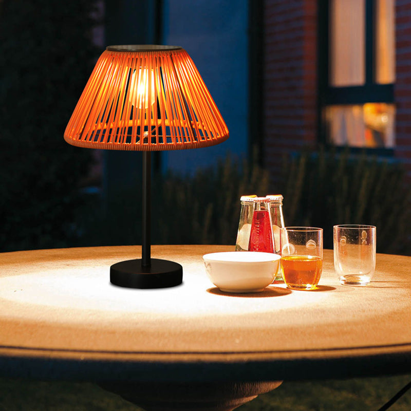 Traditional farmhouse waterproof solar-powered rechargeable weaving gum rattan iron conical LED outdoor table lamp for garden