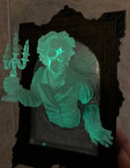 Madigas | Spirit in the Mirror – Shining 3D wall decoration made of resin for mysterious spaces