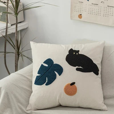 Black Cat & Garden Tufted Pillow Case | Madigas