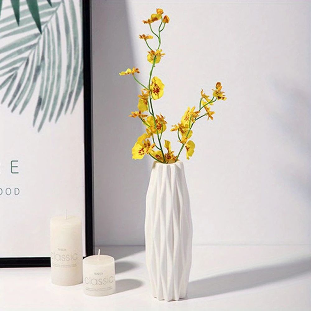 Hollow Fold Art Vase