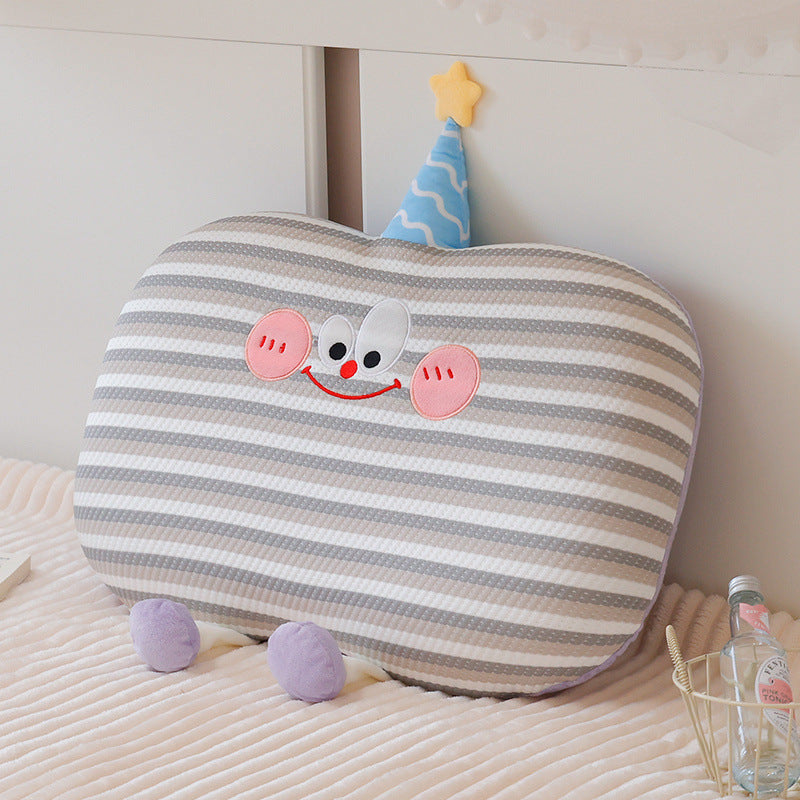 Plush pillow in cookie shape with cute face Madigas