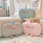 Plush pillow in cookie shape with cute face Madigas