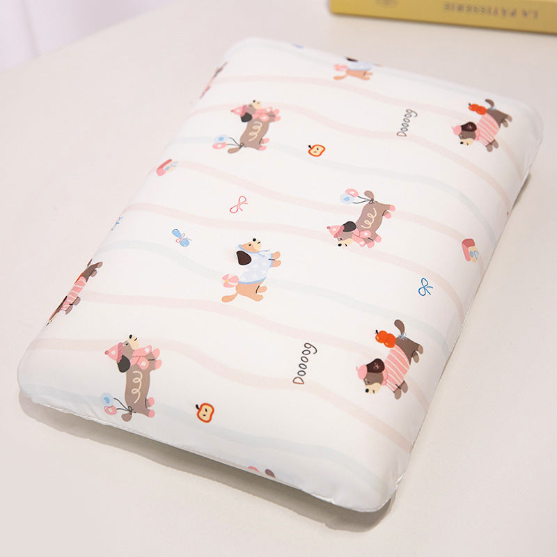 Comfortable cushion with playful animal design Madigas