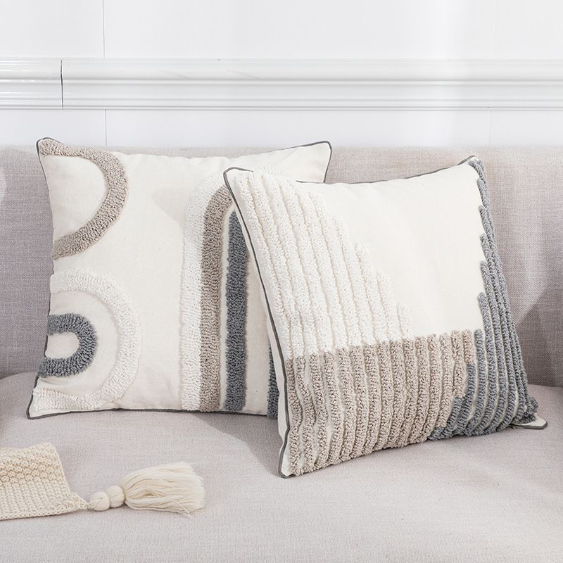 Artistic decorative cushion cover Madigas