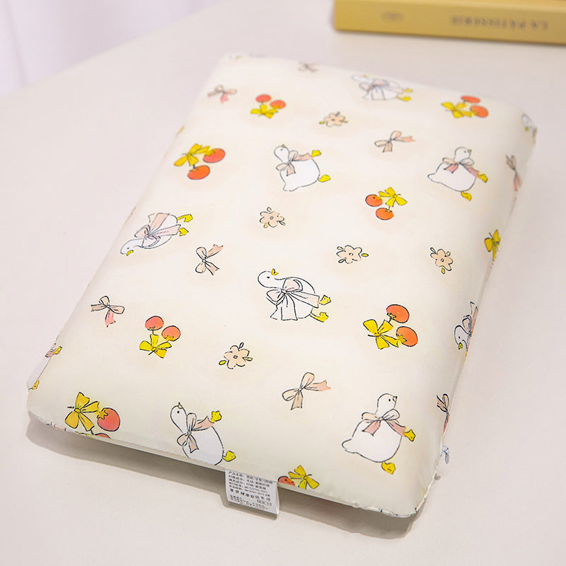 Comfortable cushion with playful animal design Madigas