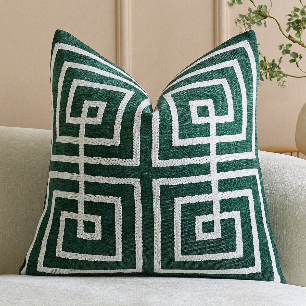 Decorative pillowcase Madigas