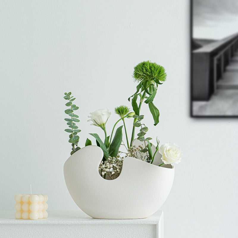 Elegant and modern ceramic vase