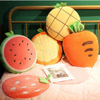 Plush pillow in carrot shape Madigas