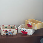Toy storage box
