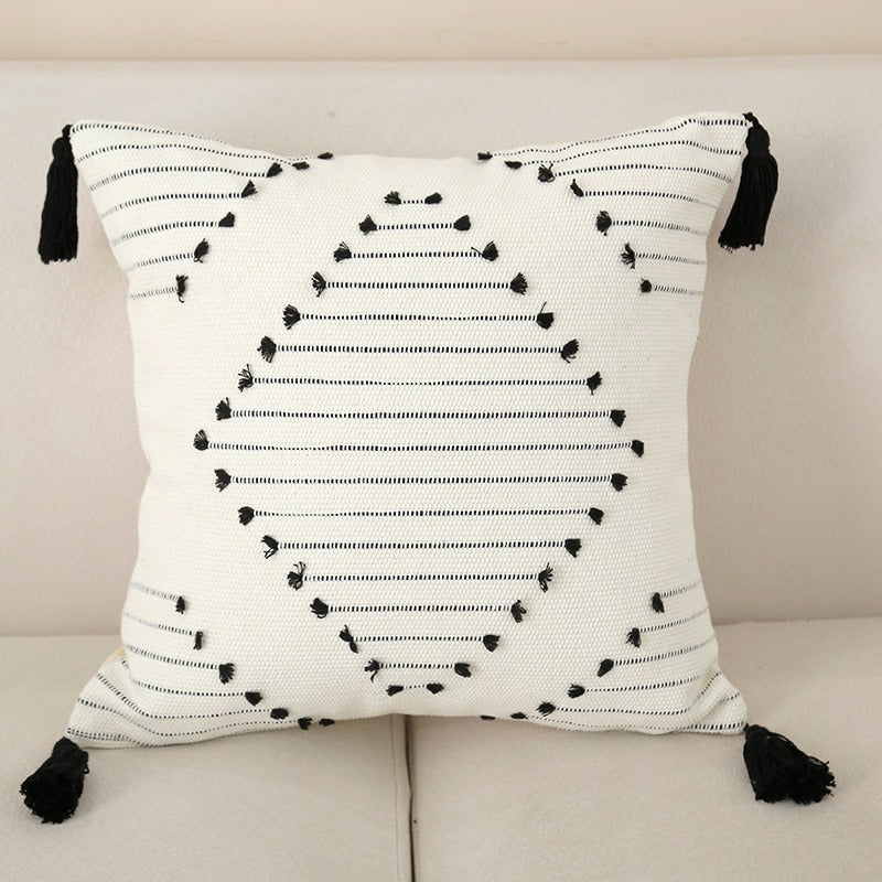 Decorative Pillowcase with Textured Design Madigas