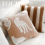 Structured Pillowcase with Elegant Edge Madigas