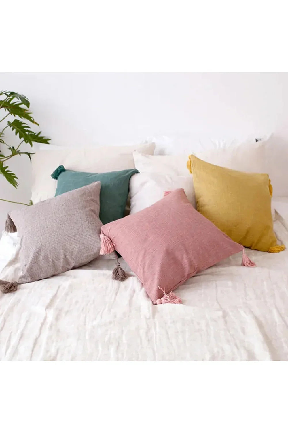 Lino Throw Pillow Cover | Madigas
