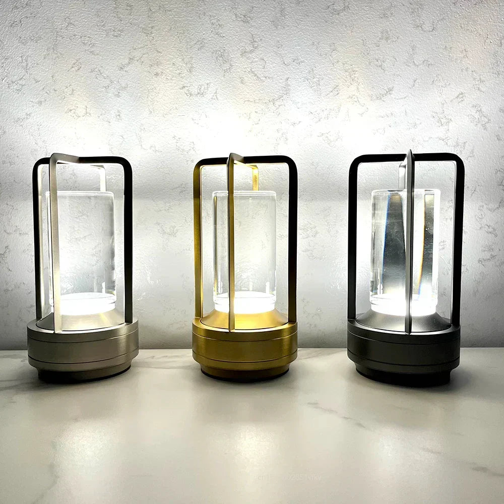 Rechargeable wireless LuxuryGlow table lamp - Elegant wireless lamp for any mood