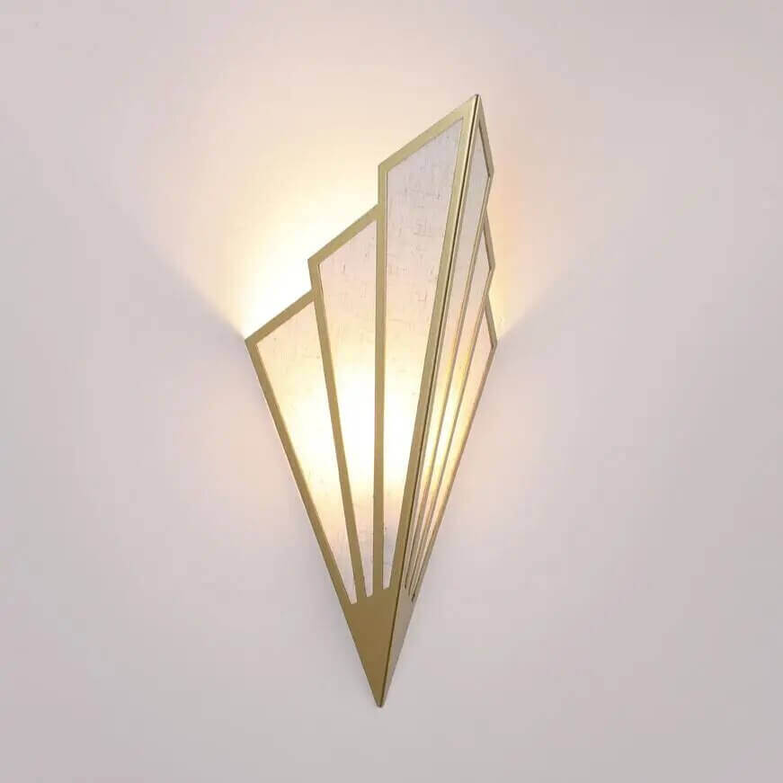 Fan-shaped Art Deco wall lamp
