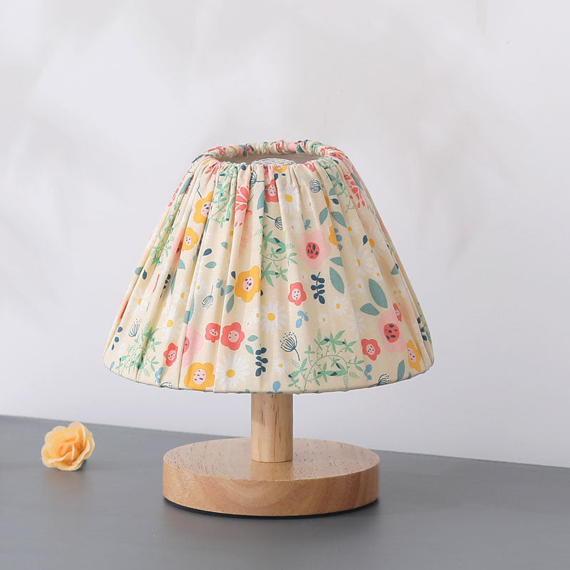 Modern minimalist creative iron flower-shaped 1-lamp table lamp