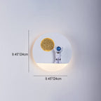 Contemporary creative iron resin round astronaut LED wall lamp for bedroom