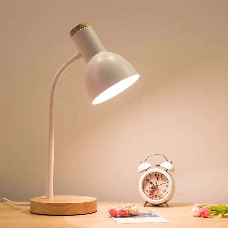 Autumn and Winter Lighting | Northern European Creative Wood Art Iron LED Desk Lamp - Moxie
