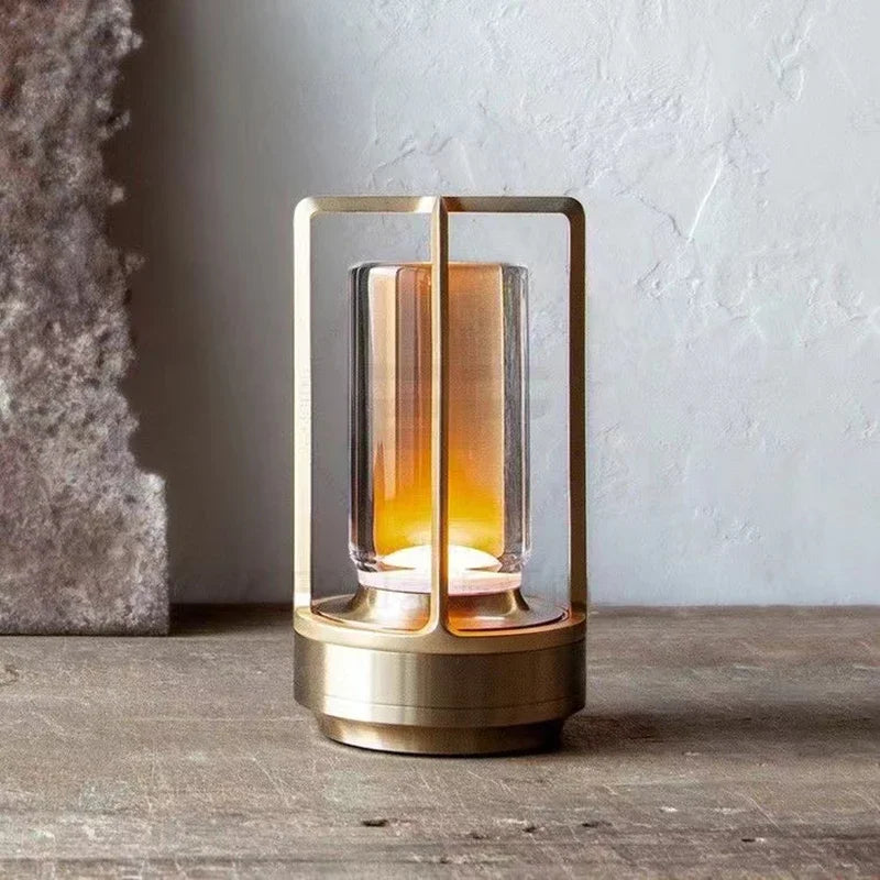 Rechargeable wireless LuxuryGlow table lamp - Elegant wireless lamp for any mood