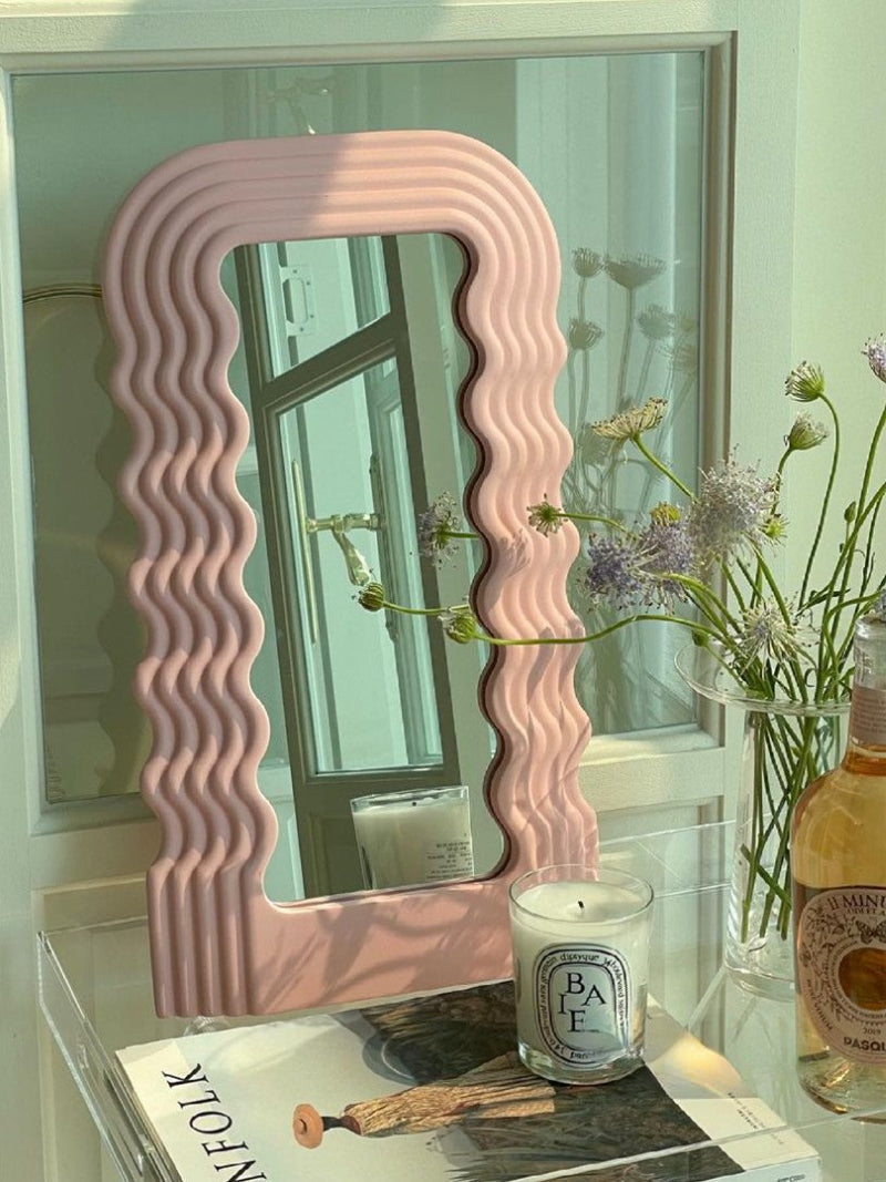 Madigas | Wave Shock Retro Mirror