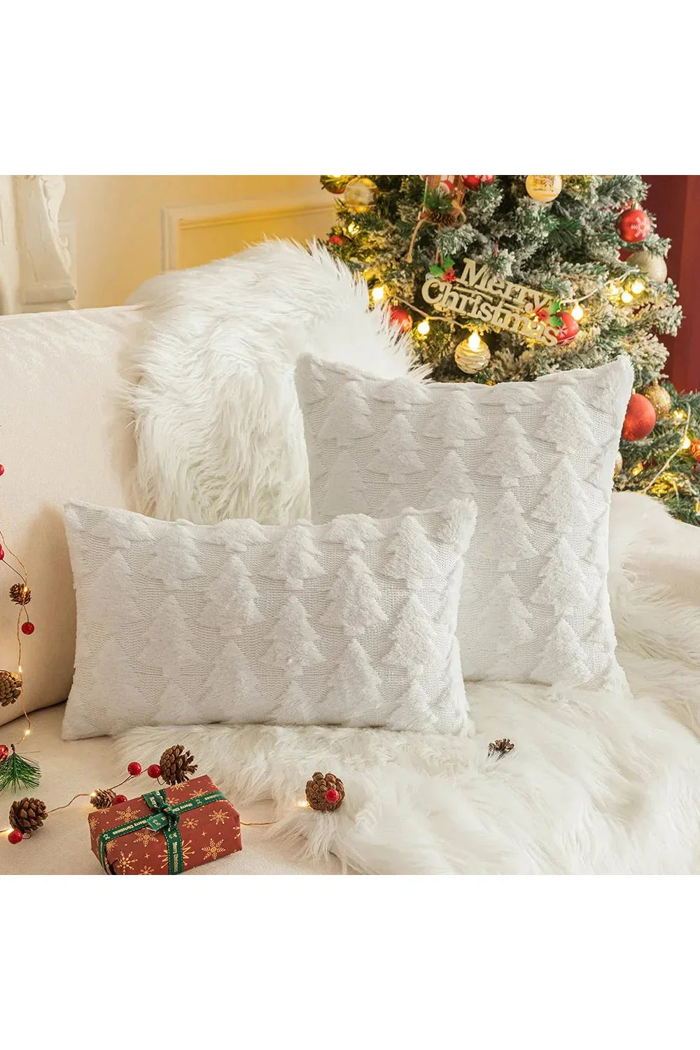 Plush decorative cushion cover | Madigas
