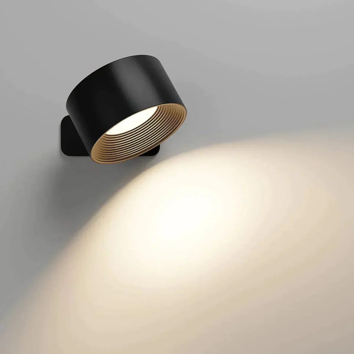 360° cordless rechargeable wall lamp | Versatile LED lighting solution