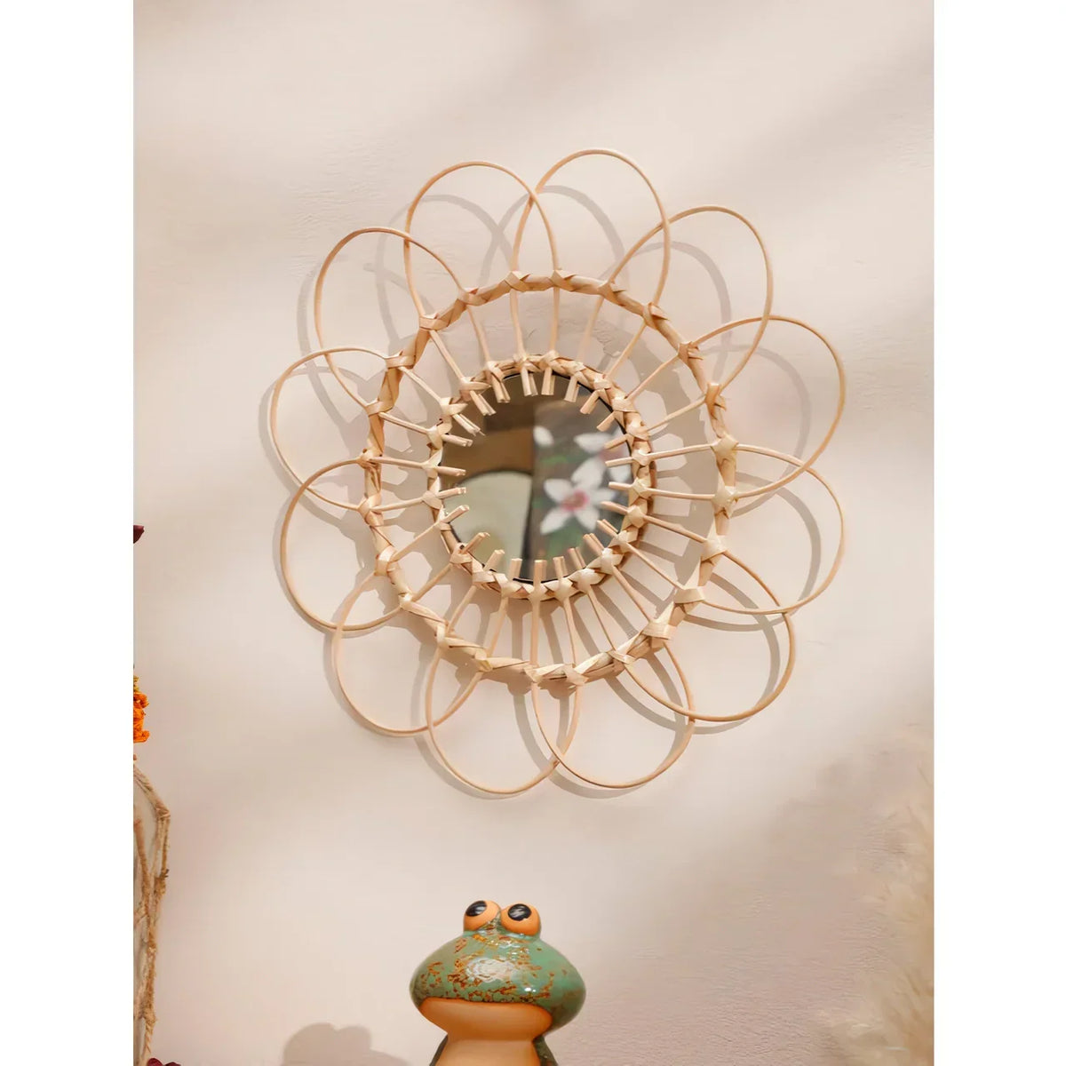 Madigas | Handmade Rattan Decorative Wall Mirror