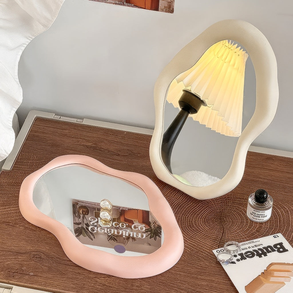 Madigas | Irregular Blob Makeup Mirror