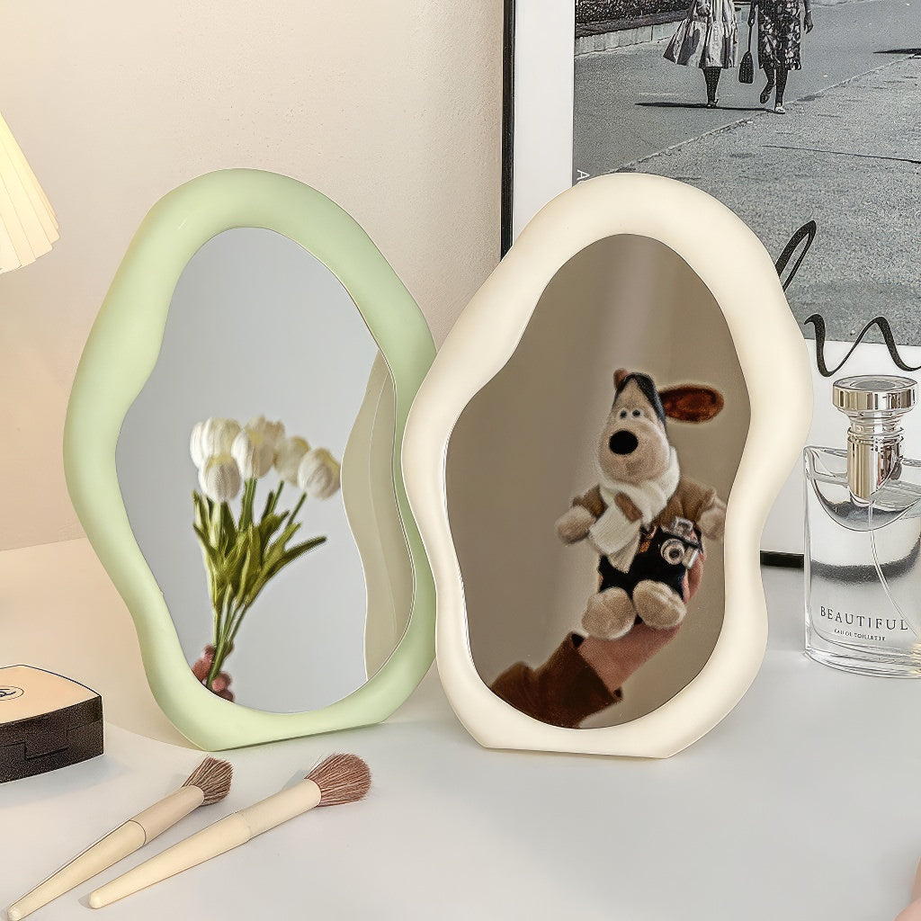 Madigas | Irregular Blob Makeup Mirror