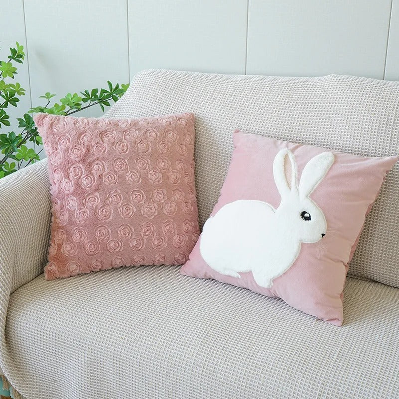 Pink Cushion Cover with Floral Pattern – Decorative Pillowcase for Living Room and Kids Room | Madigas