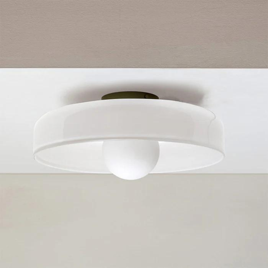 Round ceiling light with stylish functionality - LumiSphere